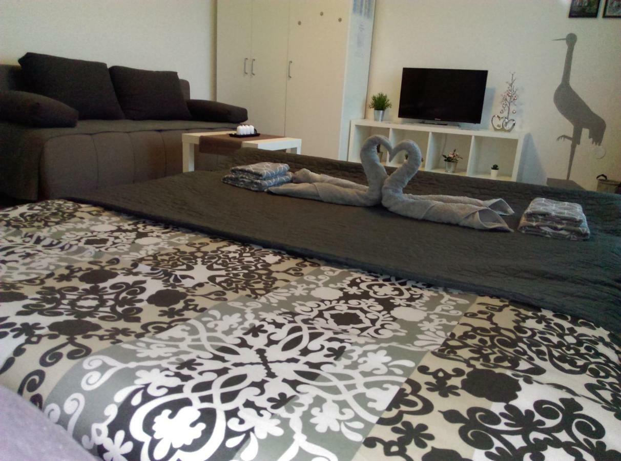 Studio Apartman Zdral Дарувар Экстерьер фото